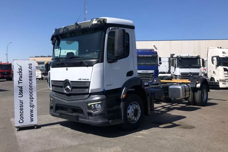 Mercedes-Benz Actros 1830 LS Mercedes-Benz Actros 1830 LS