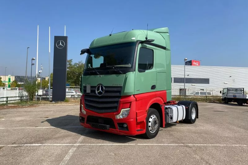 Mercedes-Benz Actros 1851 LS