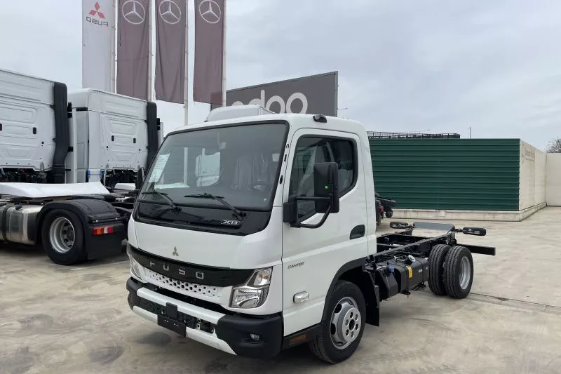 Mitsubishi Fuso Canter 3C13 /  2800