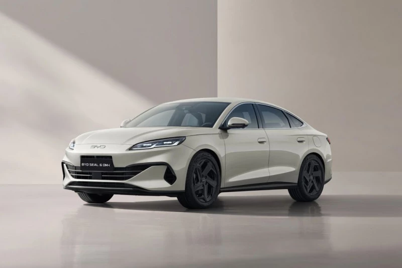 BYD SEAL 6 DM-I Boost