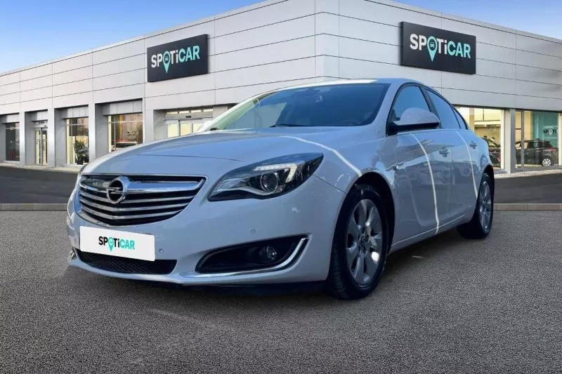 Opel Insignia 2.0CDTI ecoFLEX Start&Stop 140 Selective Opel Insignia 2.0CDTI ecoFLEX Start&Stop 140 Selective