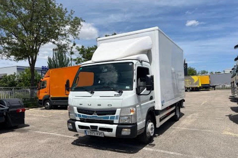 Mitsubishi Fuso Canter 7C15 Mitsubishi Fuso Canter 7C15