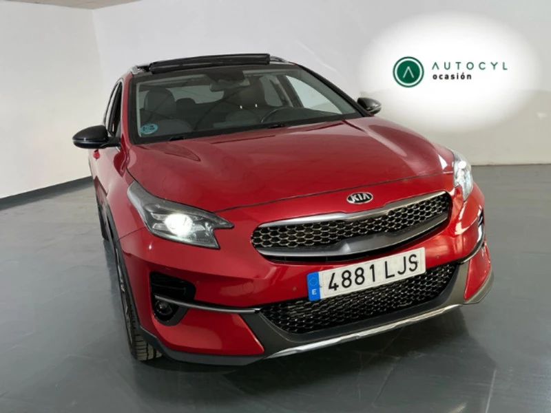Kia XCeed 1.4 T-GDi Emotion 103kW (140CV) Kia XCeed 1.4 T-GDi Emotion 103kW (140CV)