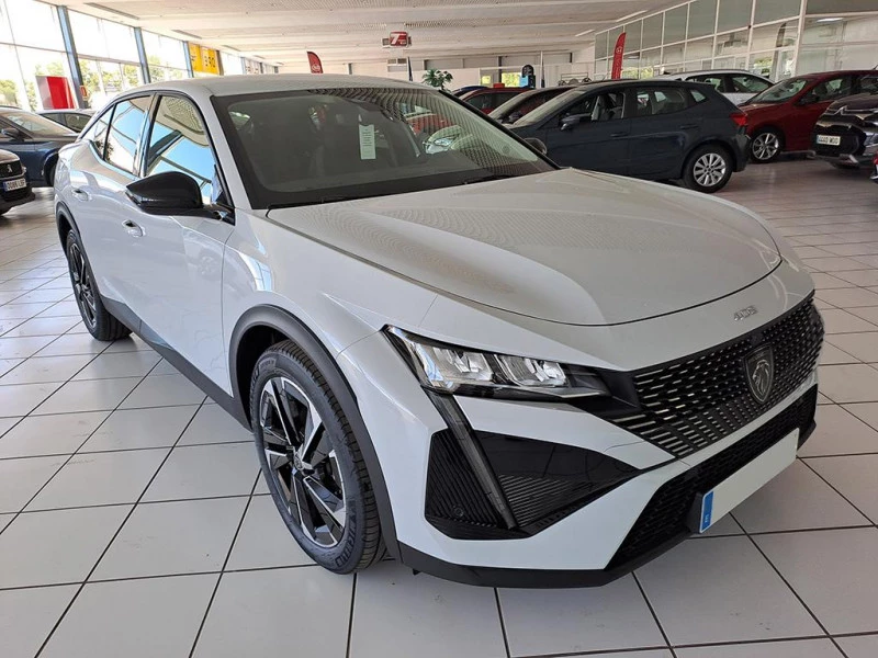 Peugeot 408 1.2 MHEV 145 E-DCS6 ALLURE 5P Peugeot 408 1.2 MHEV 145 E-DCS6 ALLURE 5P