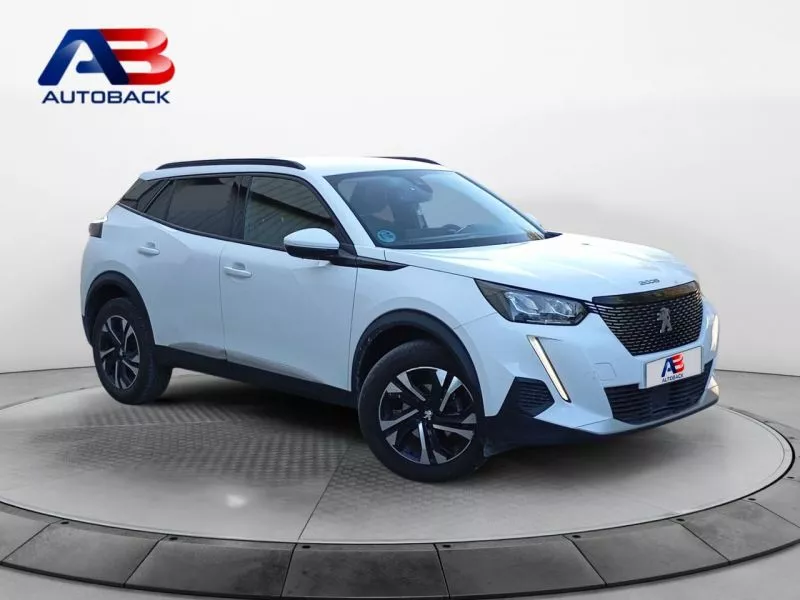 Peugeot 2008 Allure BlueHDI 81kW (110CV) Peugeot 2008 Allure BlueHDI 81kW (110CV)