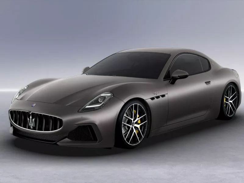 Maserati GranTurismo Trofeo V6 550CV AWD