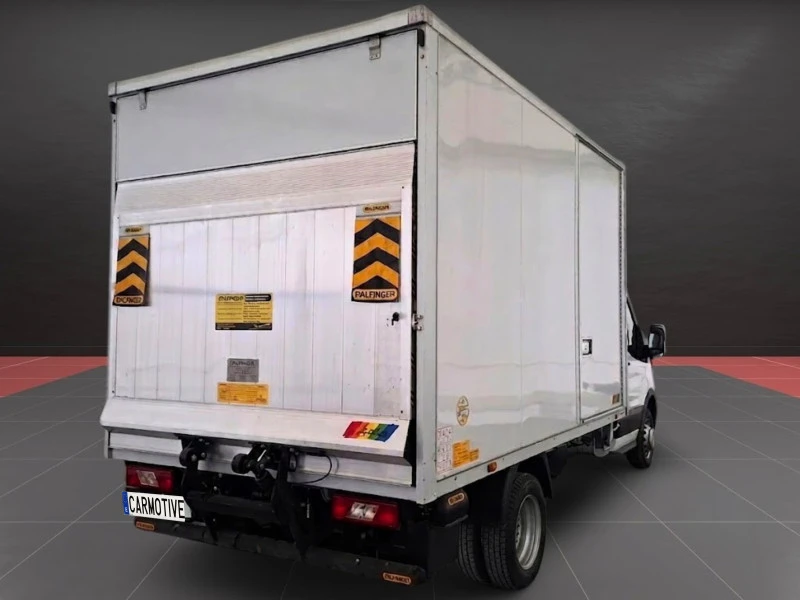 Ford Transit Carrozado con Trampilla y Puerta Lateral | Doble Rueda | Desde 700€/mes Ford Transit Carrozado con Trampilla y Puerta Lateral | Doble Rueda | Desde 700€/mes