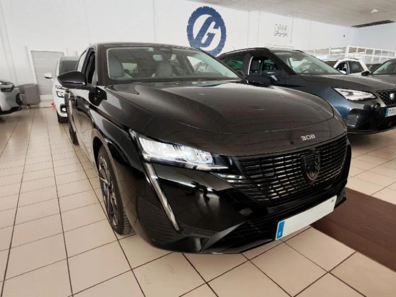 Peugeot 308 1.2 PURETECH 130 ALLURE 5P Peugeot 308 1.2 PURETECH 130 ALLURE 5P