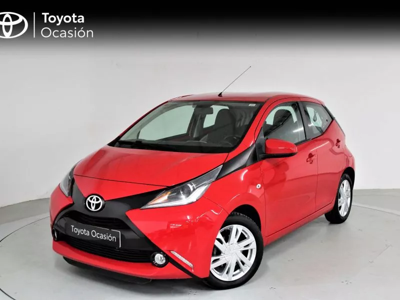 Toyota Aygo 1.0 70 x-play Toyota Aygo 1.0 70 x-play