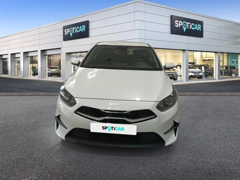 Kia Ceed 1.0 T-GDi 88kW (120CV) Drive Kia Ceed 1.0 T-GDi 88kW (120CV) Drive