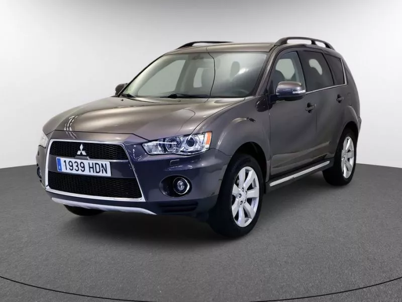 Mitsubishi OUTLANDER 2.3 220 DI-D MOTION 5P 7 PLAZAS