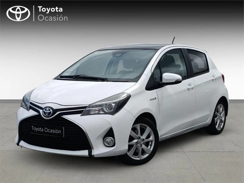Toyota Yaris Advance + Skyview