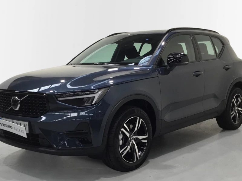Volvo XC40 XC40 PLUS B3 MILD HYBRID GASOLINA