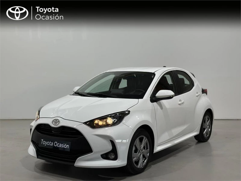 Toyota Yaris ACTIVE PLUS
