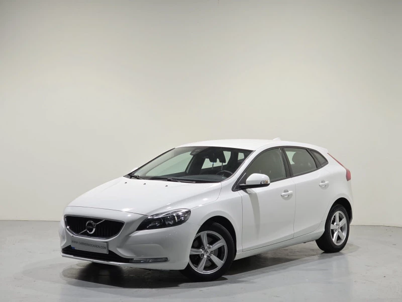 Volvo V40 2.0 122 cv Volvo V40 2.0 122 cv