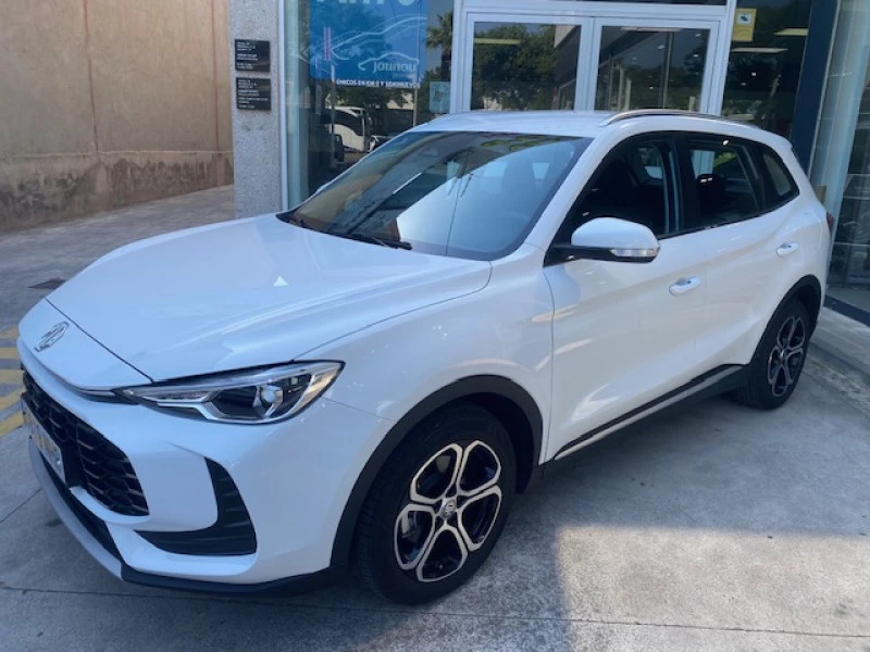 MG ZS Hybrid+ Luxury