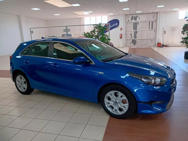 Kia Ceed 1.6 MHEV 100KW DRIVE 5P Kia Ceed 1.6 MHEV 100KW DRIVE 5P