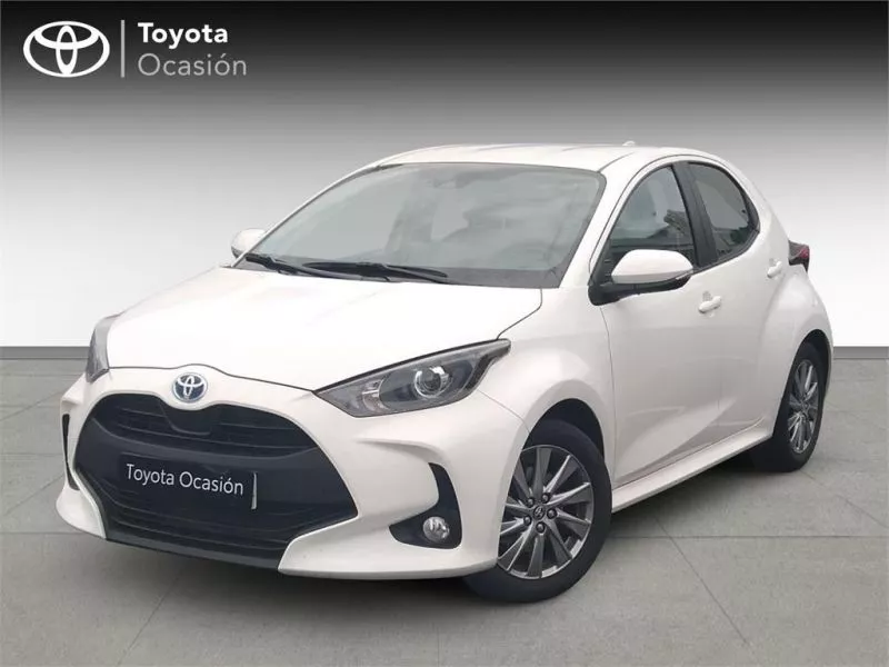 Toyota Yaris 5 Puertas Active Tech 120H Automático (e-CVT) Toyota Yaris 5 Puertas Active Tech 120H Automático (e-CVT)
