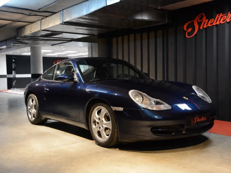 Porsche 911 CARRERA 4 COUPE
