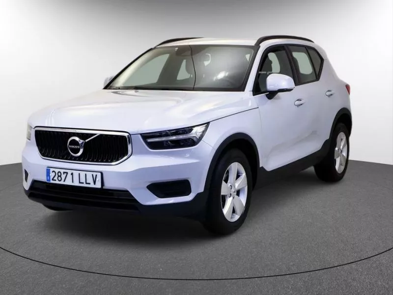 Volvo XC40 1.5 T2 MOMENTUM CORE 5P