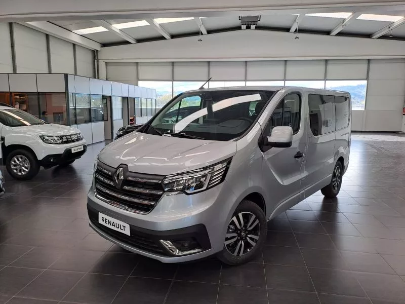 Renault Trafic SpaceClass Energy Blue dCi 110kW (150CV) Renault Trafic SpaceClass Energy Blue dCi 110kW (150CV)