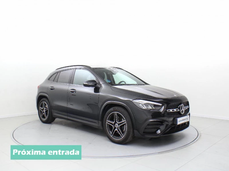 Mercedes-Benz GLA 200 Mercedes-Benz GLA 200