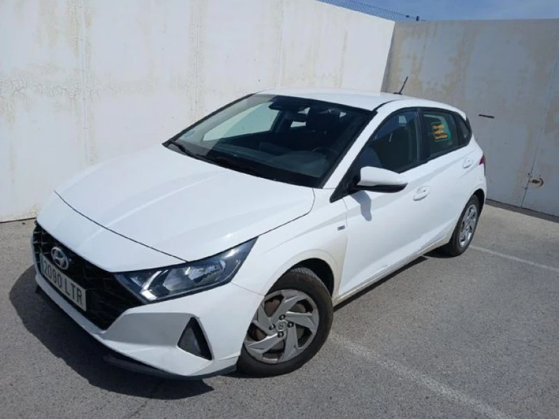 Hyundai i20 1.0 TGDI 74kW (100CV) 48V Essence Hyundai i20 1.0 TGDI 74kW (100CV) 48V Essence