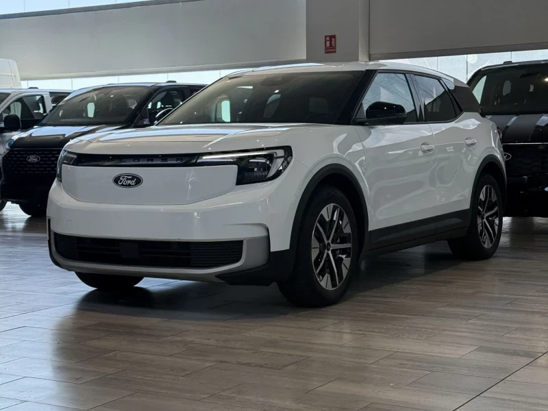 Ford Explorer EV CX740S Premium R. Ext. RWD 77kWh 286CV Ford Explorer EV CX740S Premium R. Ext. RWD 77kWh 286CV