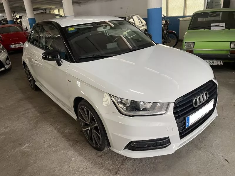 Audi A1 1.4 TDI ADRENALIN ULTRA