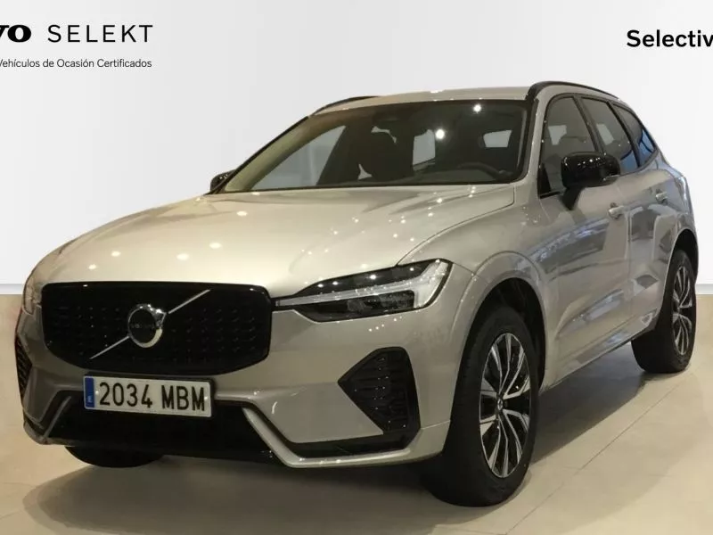 Volvo XC60 B4 PLUS DARK AUTO Volvo XC60 B4 PLUS DARK AUTO