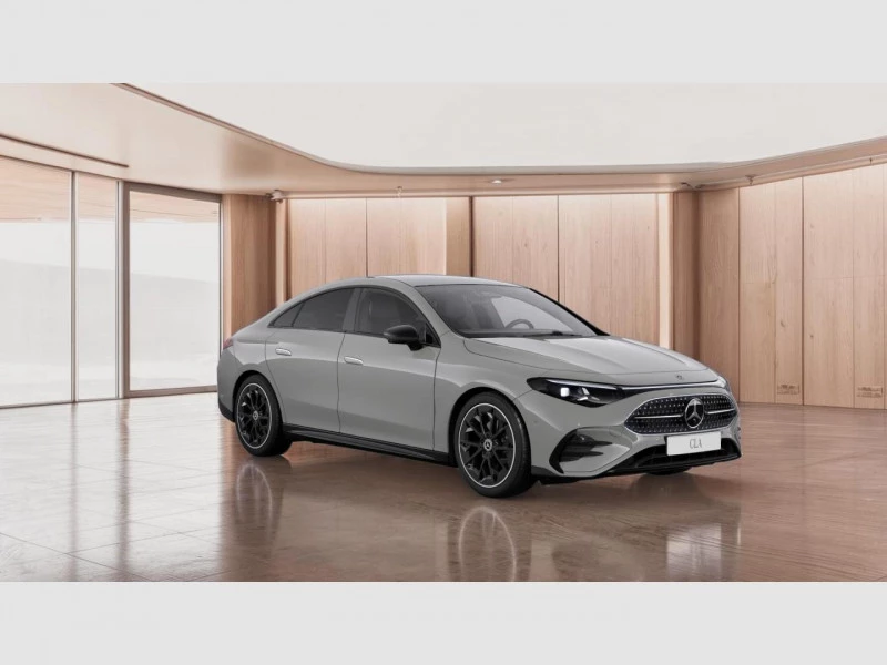 Mercedes-Benz CLA  180 con tecnologia hibrida