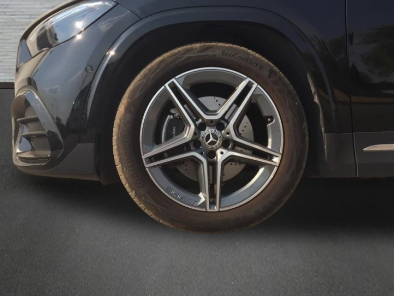 Mercedes-Benz GLA 200 d Mercedes-Benz GLA 200 d