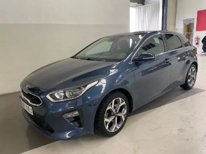Kia Cee'd 1.0 T-GDi 88kW (120CV) x-Tech17 Eco-Dyn Kia Cee'd 1.0 T-GDi 88kW (120CV) x-Tech17 Eco-Dyn