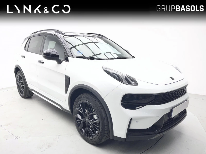 Lynk & Co 01 More PEHV