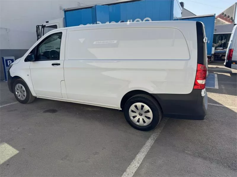 Mercedes-Benz Vito 110CDI 75kW furgón Base larga