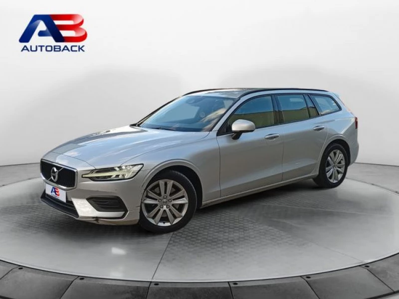 Volvo V60 2.0 B4 (D) Momentum Auto