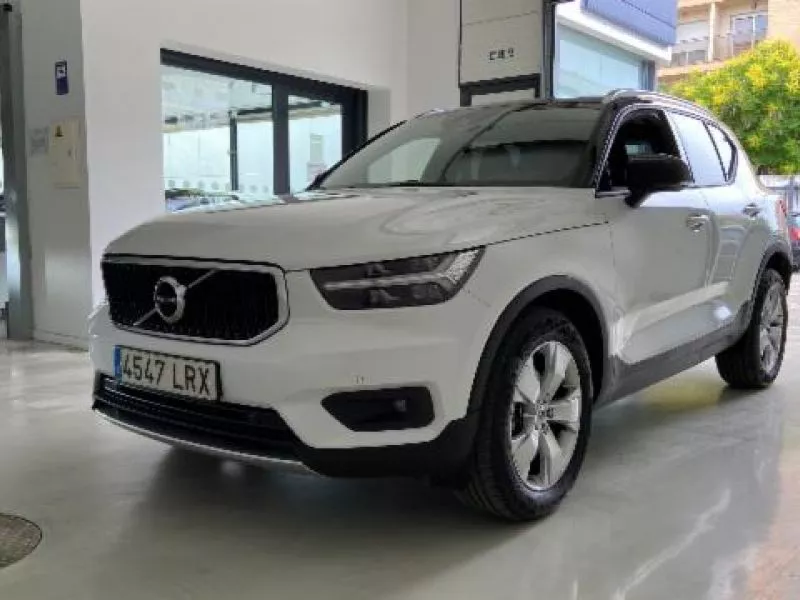 Volvo XC40 1.5 T2 Momentum Pro Volvo XC40 1.5 T2 Momentum Pro