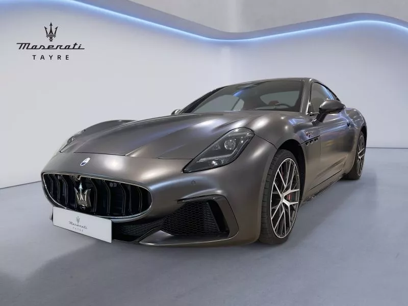 Maserati GranTurismo Trofeo V6 550CV AWD