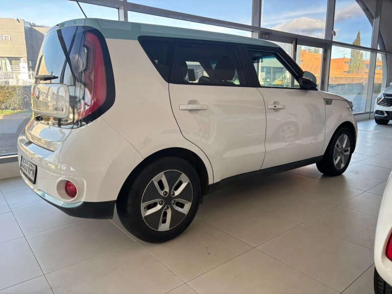 Kia Soul EV Eléctrico (CHAdeMO)