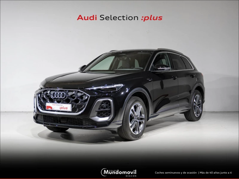 Audi Q5 S line e-hybrid quattro 220kW S tronic Audi Q5 S line e-hybrid quattro 220kW S tronic