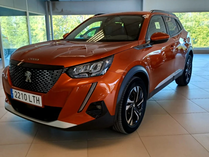 Peugeot 2008 Allure Puretech 130 S&S BVM6 Peugeot 2008 Allure Puretech 130 S&S BVM6