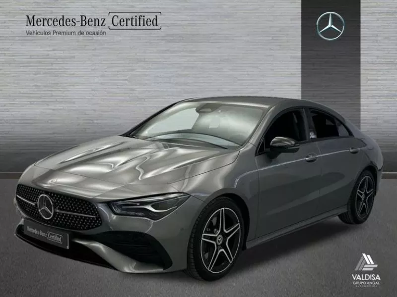 Mercedes-Benz CLA 200 Coupé Mercedes-Benz CLA 200 Coupé