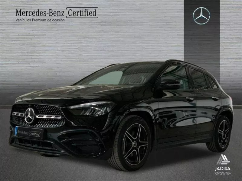 Mercedes-Benz GLA 200 D Mercedes-Benz GLA 200 D