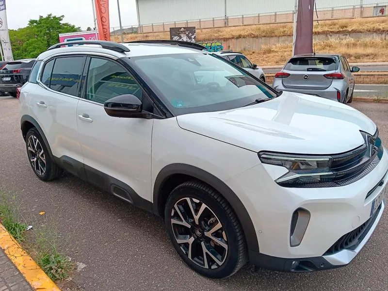 Citroën C5 Aircross 1.5 BLUEHDI 130 S&S SHINE PACK AUTO 5P Citroën C5 Aircross 1.5 BLUEHDI 130 S&S SHINE PACK AUTO 5P