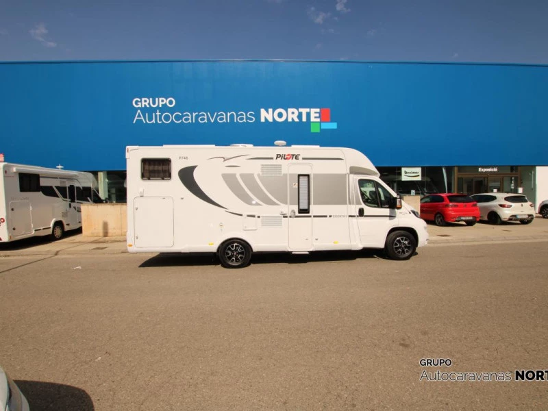 PILOTE P746 P746 PILOTE P746 P746