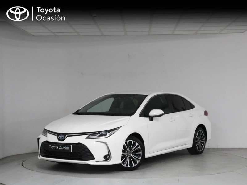 Toyota Corolla Sedán STYLE 1.8 HYBRID 140CV AUT