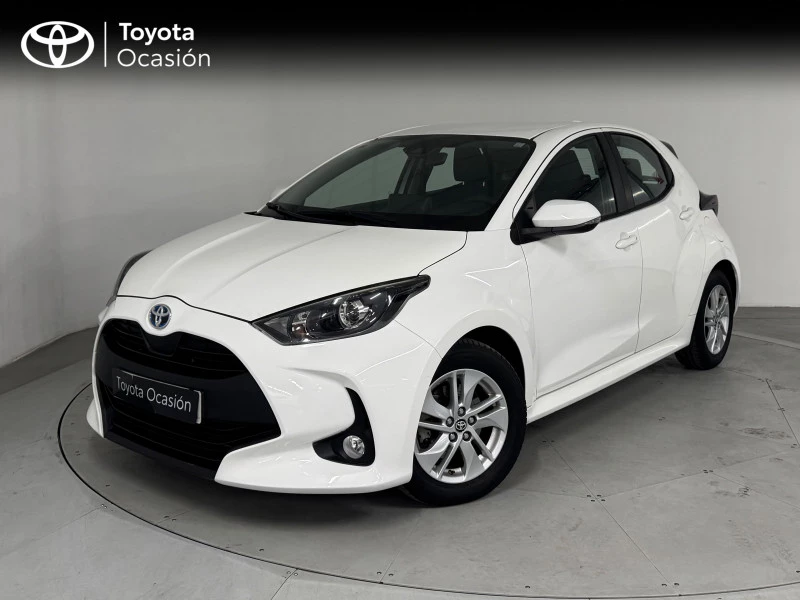 Toyota Yaris 1.5 120H Business Plus Toyota Yaris 1.5 120H Business Plus