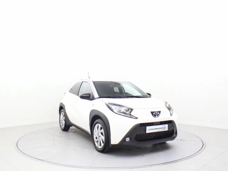 Toyota Aygo X Cross 1.0 VVT-I PLAY 72 5P