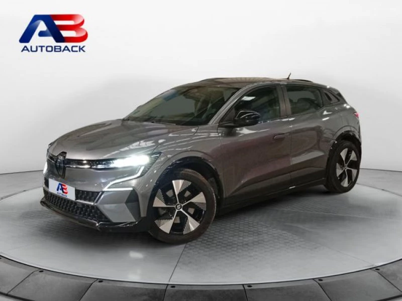 Renault Megane E-Tech Equilibre EV40 96kW (130CV) standard ch. Renault Megane E-Tech Equilibre EV40 96kW (130CV) standard ch.