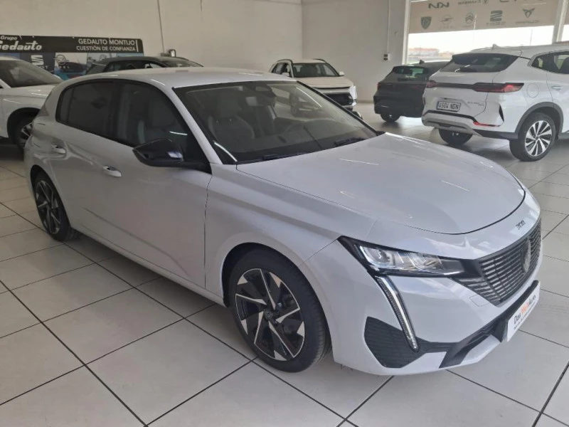 Peugeot 308 1.2 PURETECH 130 ALLURE 5P Peugeot 308 1.2 PURETECH 130 ALLURE 5P